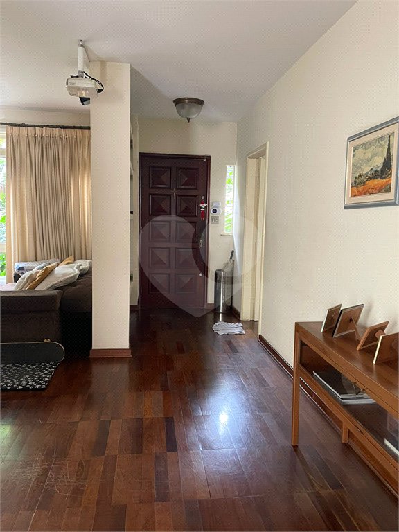 Sobrado à venda com 5 quartos, sendo 2 suítes, em Vila Cordeiro, São Paulo, SP