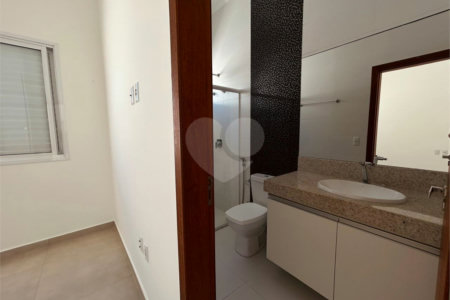 Casa à venda com 3 suítes, em Orla Norte, Porto Seguro, BA