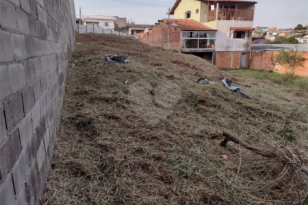 Terreno à venda em Vila São Sebastião, Mogi das Cruzes, SP