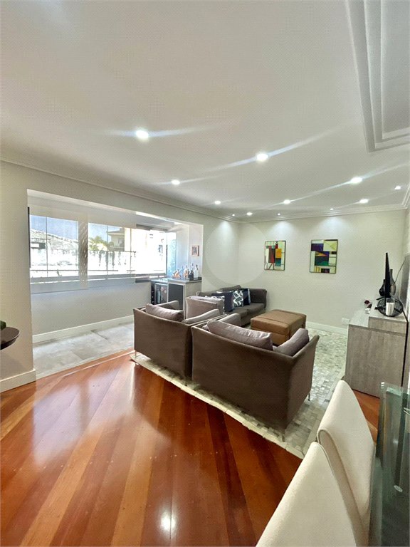 Apartamento à venda com 3 quartos, sendo 1 suíte,  em Jardim São Paulo(zona Norte), São Paulo, SP