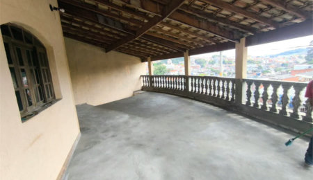Sobrado à venda com 3 quartos, sendo 1 suíte,  em Jardim Umarizal, São Paulo, SP
