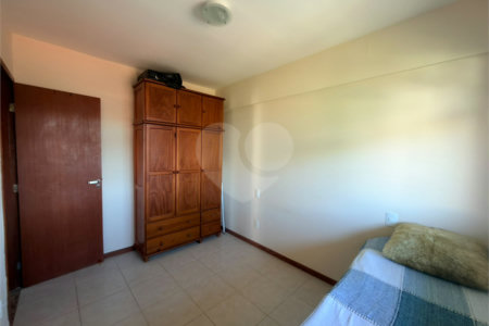 Apartamento à venda com 2 quartos, sendo 1 suíte,  em Vila Nova, Cabo Frio, RJ