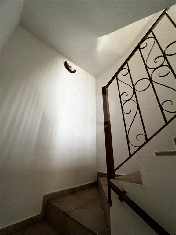 Sobrado à venda com 6 quartos, sendo 4 suítes,  em Vila Oliveira, Mogi das Cruzes, SP