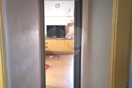 Casa Térrea à venda com 3 quartos, sendo 1 suíte,  em Jardim Rossignatti, Indaiatuba, SP