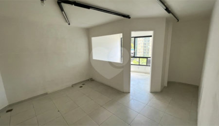 Sala à venda em Jardim Caboré, São Paulo, SP
