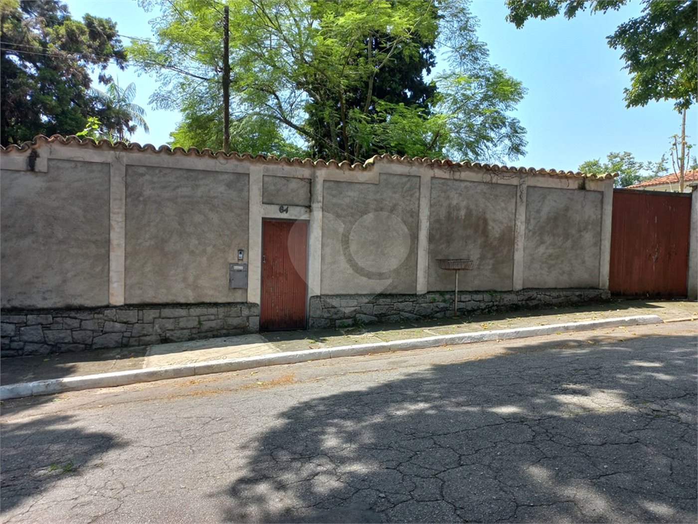 Terreno à venda com 2 quartos, sendo 1 suíte, em Jardim Floresta, São Paulo, SP