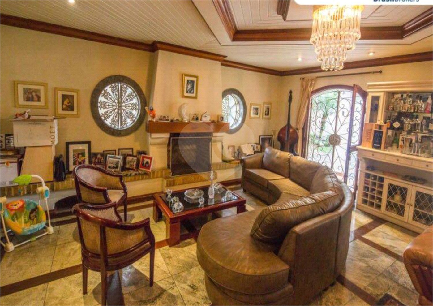Casa à venda com 4 quartos, sendo 2 suítes, em Brooklin Velho, São Paulo, SP