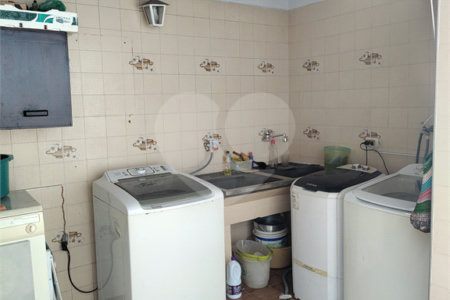 Casa Térrea à venda com 3 quartos, sendo 1 suíte, em Super Quadra Morumbi, São Paulo, SP
