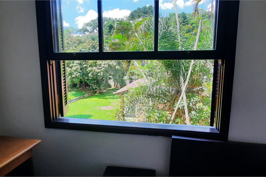Casa à venda ou para alugar com 4 quartos, sendo 2 suítes, em Mantiqueira, Mairiporã, SP
