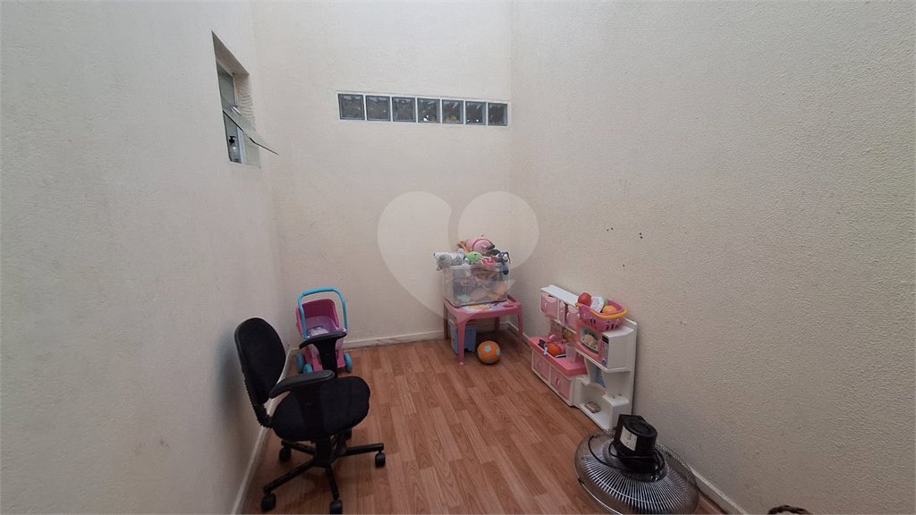 Casa à venda com 3 quartos, sendo 1 suíte, no condomínio Golden Park Residence, Sorocaba - SP