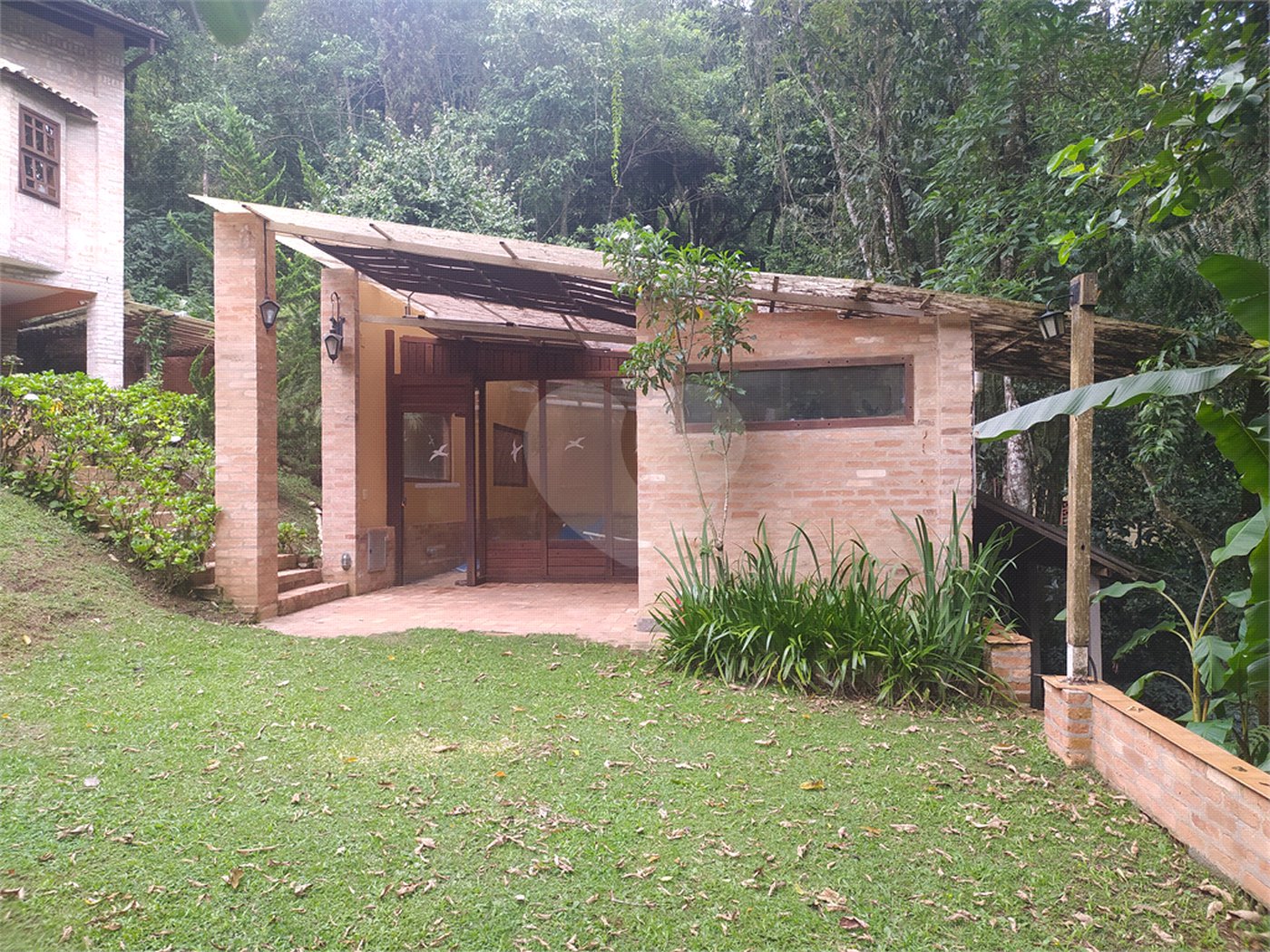 Casa à venda com 3 suítes no condomínio Parque Imperial da Cantareira, Mairiporã - SP