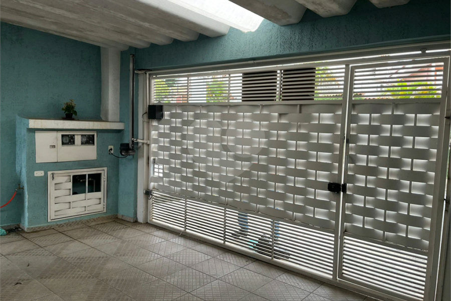 Casa à venda com 4 quartos em Santana, São Paulo, SP