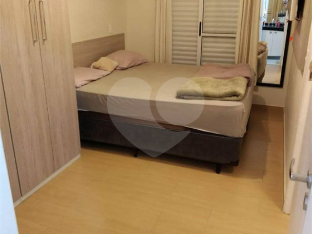 Casa à venda com 2 suítes no condomínio Residencial Matos, São Paulo - SP