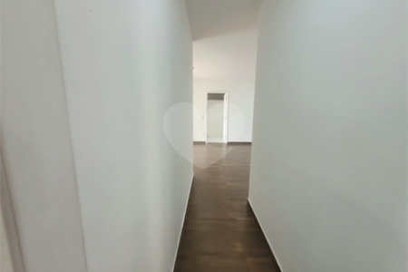 Apartamento à venda com 3 quartos, sendo 1 suíte, em Barra Funda, São Paulo, SP