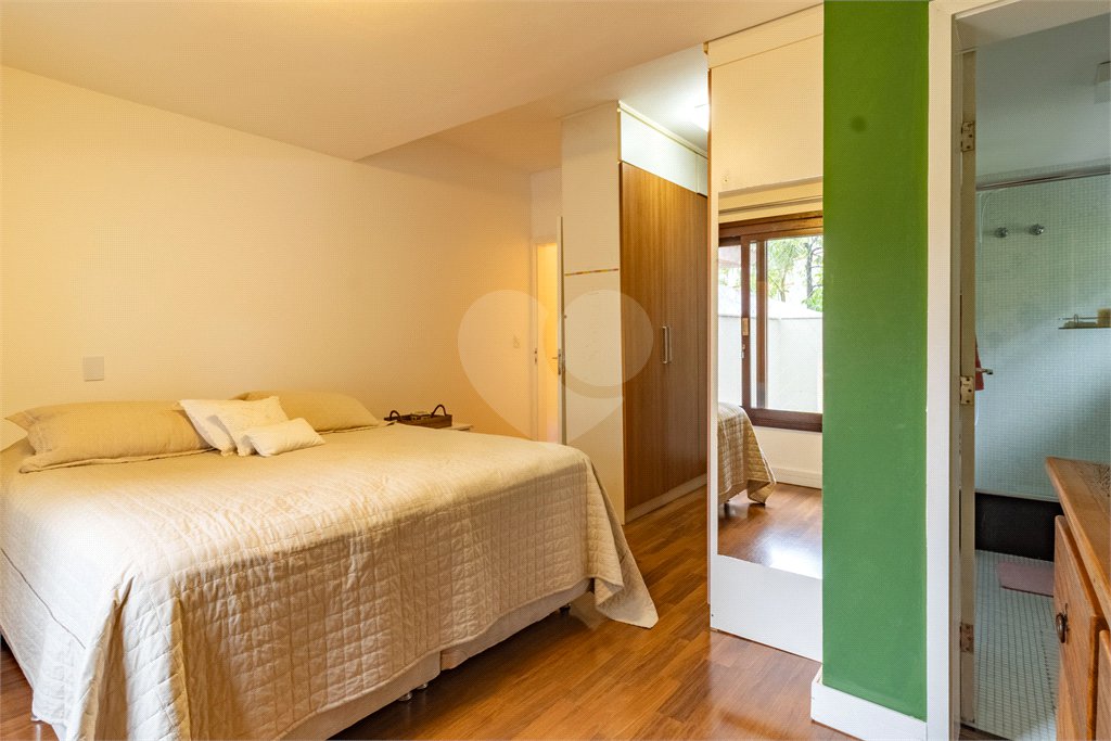 Casa à venda com 3 quartos, sendo 1 suíte, em Jardim Paulistano, São Paulo, SP