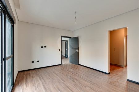 Casa à venda com 4 suítes no condomínio Reserva Robélia, São Paulo - SP