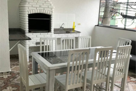 Sobrado à venda com 3 quartos, sendo 1 suíte, em Jardim Mauá, Mauá, SP