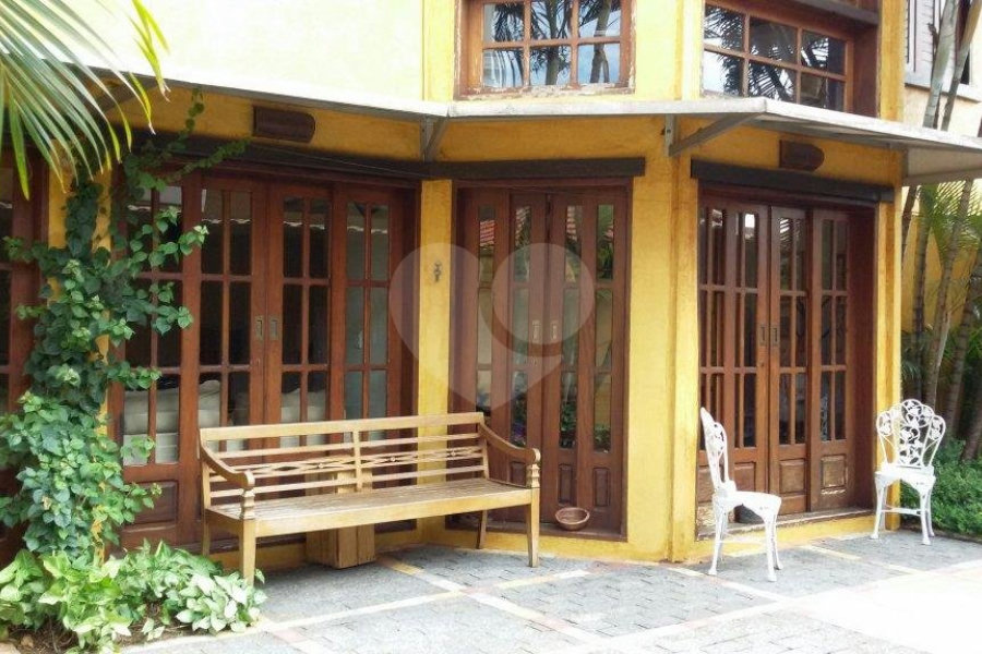 Casa à venda ou para alugar com 4 quartos, sendo 3 suítes, em Lapa, São Paulo, SP