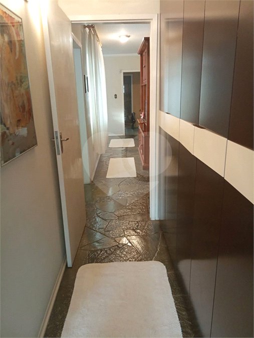 Casa à venda com 3 quartos, sendo 2 suítes, em Vila Flávio, Mogi das Cruzes, SP
