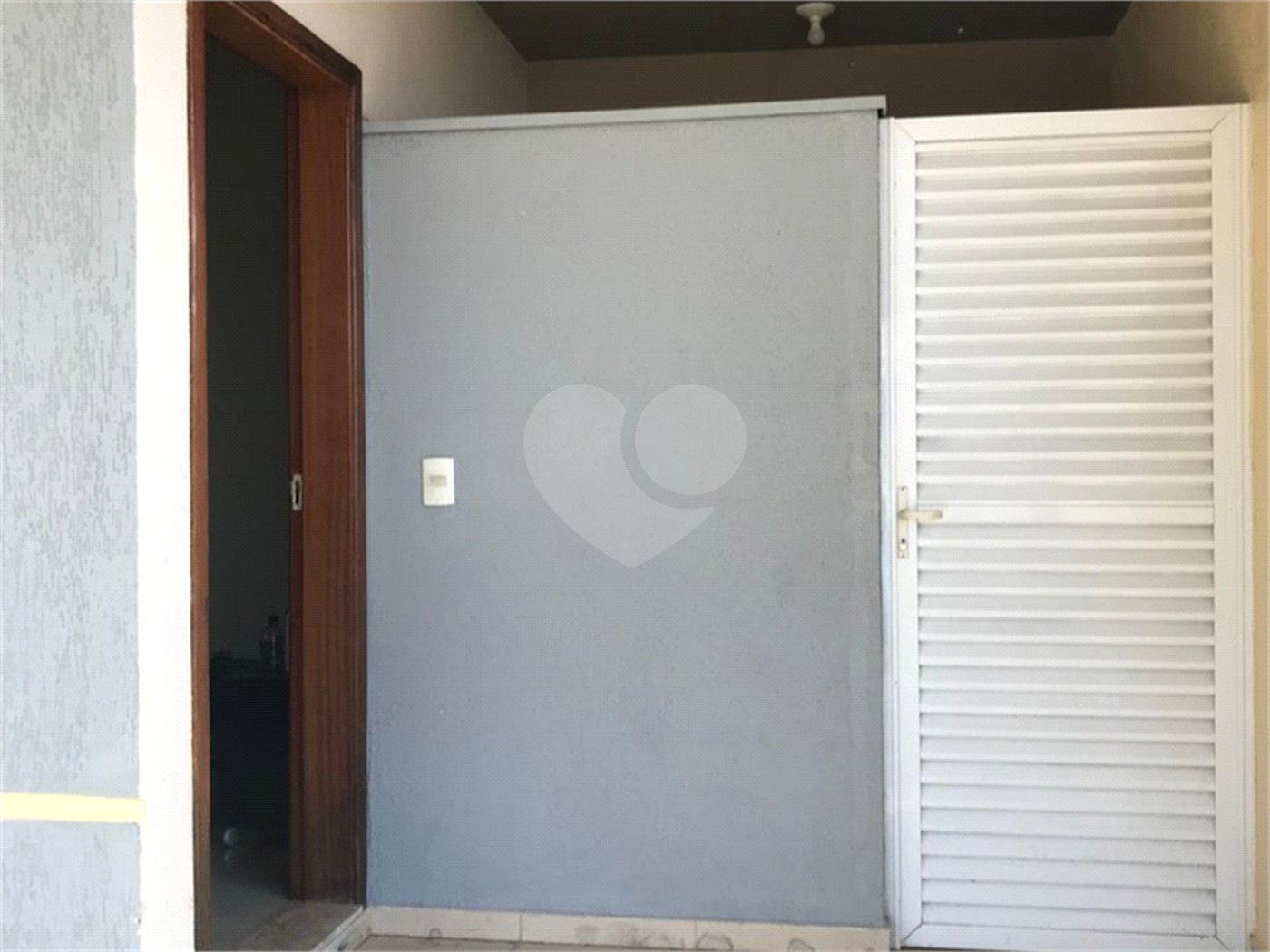 Casa à venda com 3 quartos, sendo 1 suíte,  no condomínio Horto Florestal II, Sorocaba - SP