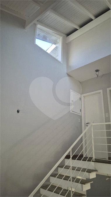 Sobrado à venda com 4 quartos, sendo 2 suítes, em Jardim Virginia Bianca, São Paulo, SP