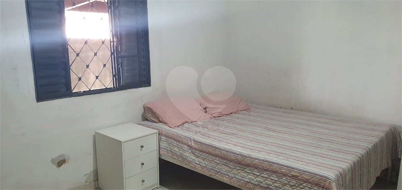 Casa Térrea à venda com 3 quartos em Vila Mazzei, São Paulo, SP