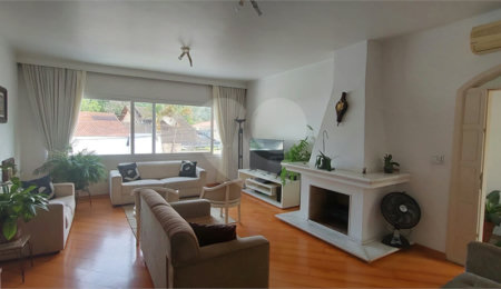 Casa Térrea à venda com 4 quartos, sendo 2 suítes,  em Tremembé, São Paulo, SP