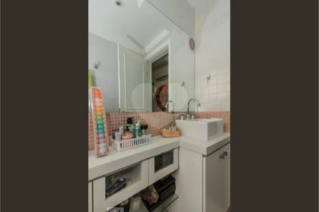 Apartamento à venda ou para alugar com 3 suítes em Jardim Fonte do Morumbi, São Paulo, SP