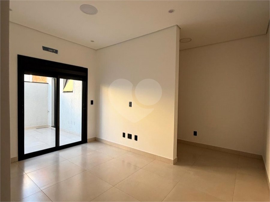 Casa à venda com 2 quartos, sendo 1 suíte, no condomínio Reserva Ipanema, Sorocaba - SP