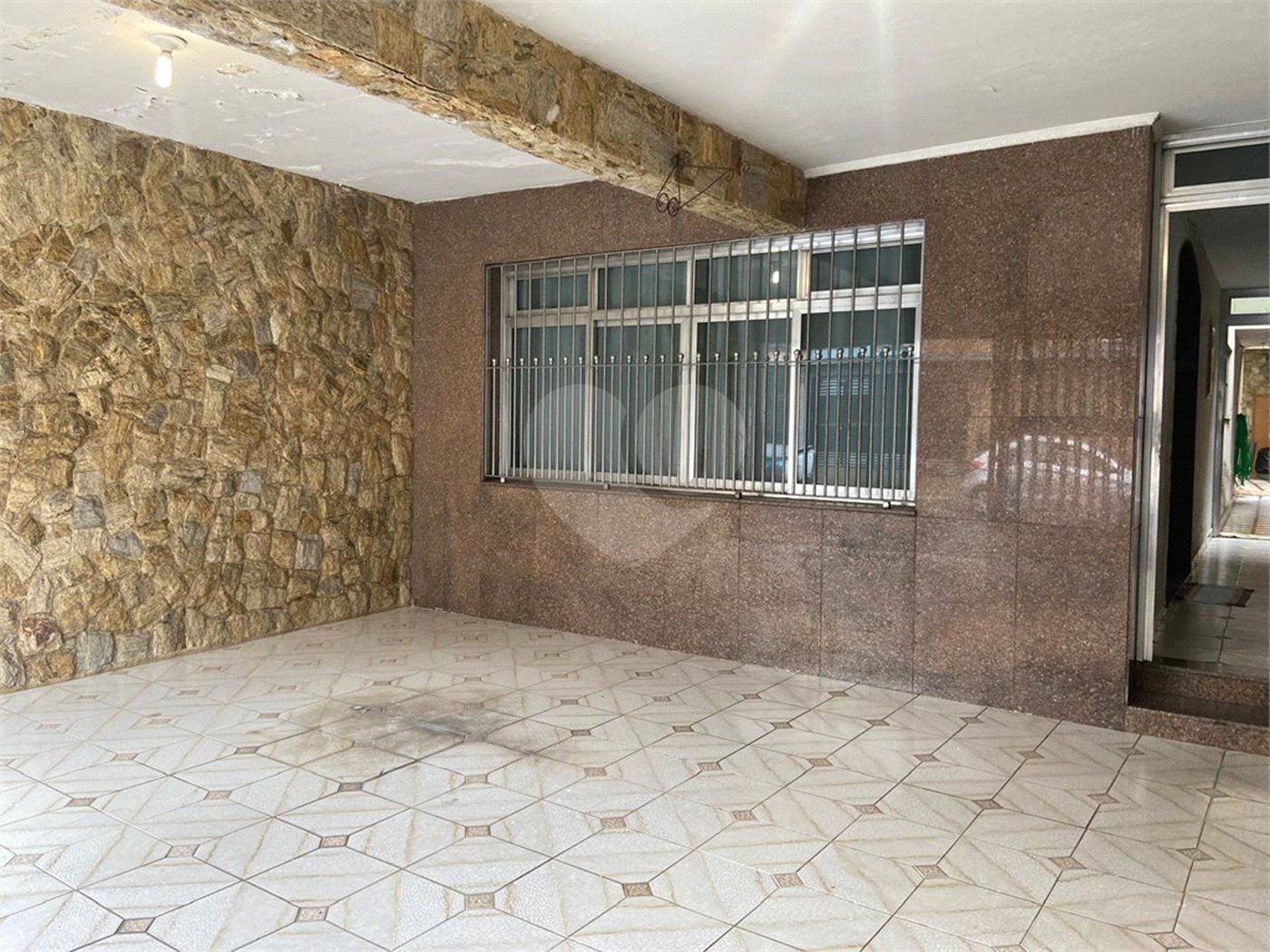 Casa à venda com 3 quartos, sendo 2 suítes, em Vila Carrão, São Paulo, SP