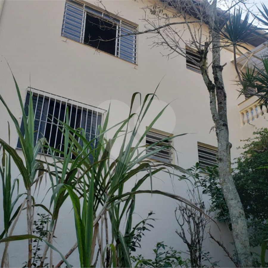 Sobrado à venda com 3 quartos, sendo 1 suíte, em Horto Florestal, São Paulo, SP