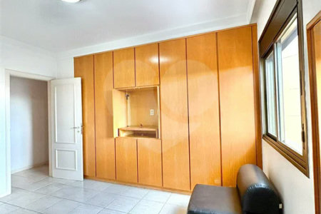 Apartamento à venda com 3 suítes em Vila Seixas, Ribeirão Preto, SP