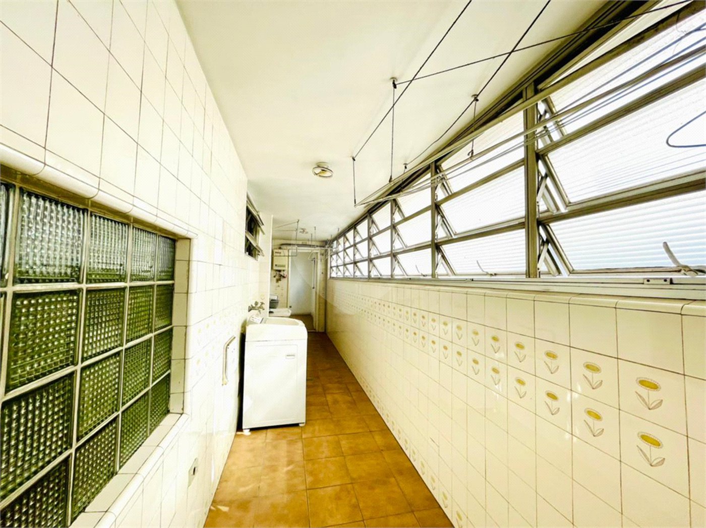 Apartamento à venda com 3 quartos, sendo 2 suítes, em Jardim Paulista, São Paulo, SP