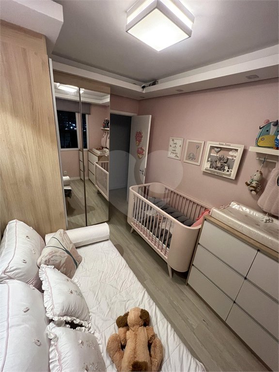 Apartamento à venda com 2 quartos em Conjunto Residencial Irai, Suzano, SP