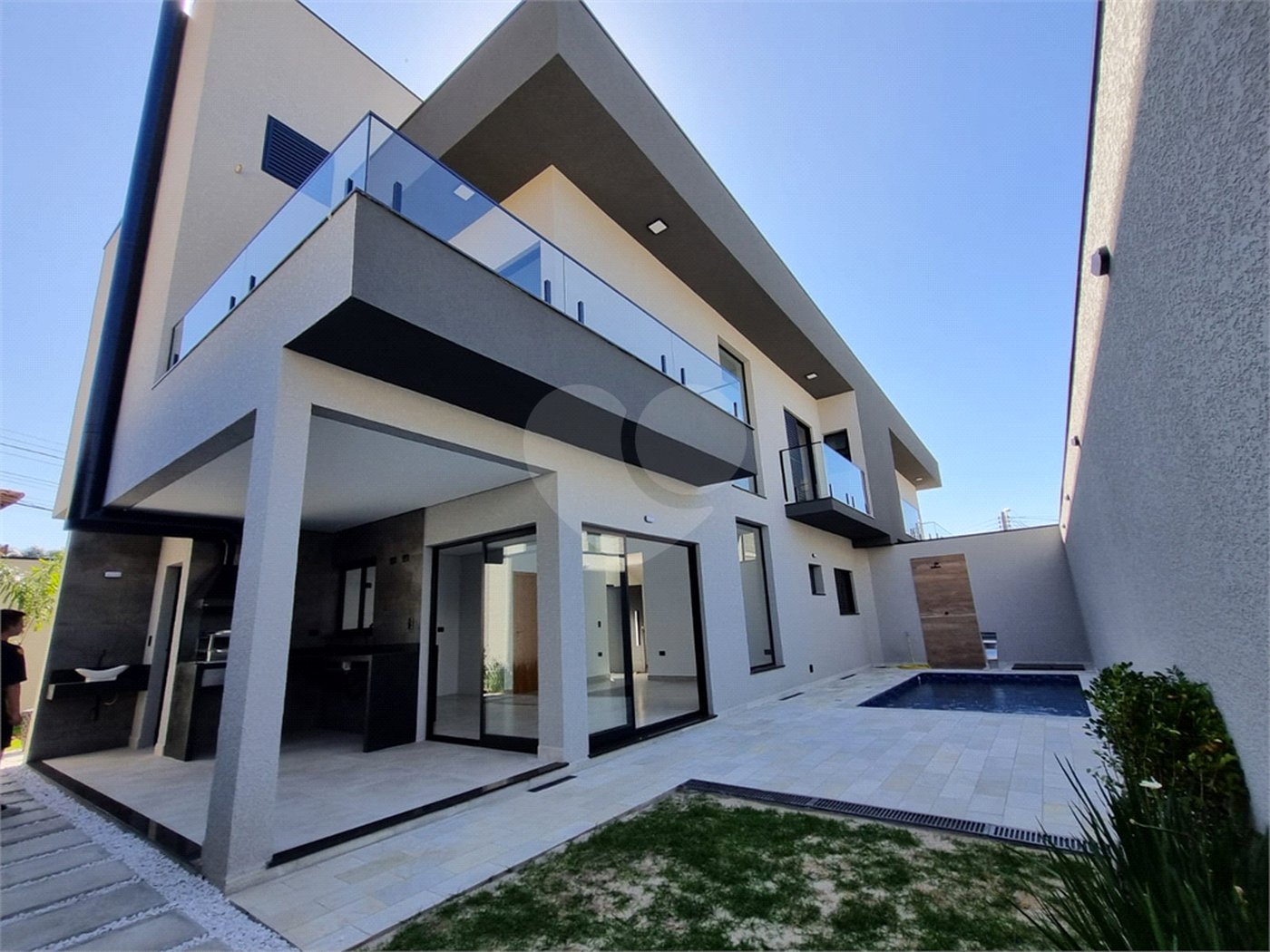 Casa à venda com 3 quartos, sendo 2 suítes,  em Nova Gardênia, Atibaia, SP