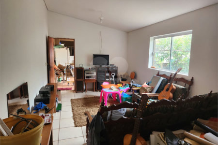 Casa à venda com 5 quartos, sendo 4 suítes, em Jardim do Carmo, Araraquara, SP