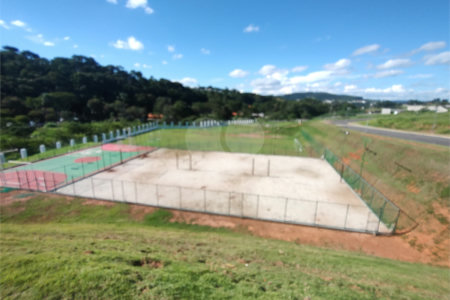 Terreno à venda no condomínio Portal Lamis, Bom Jesus dos Perdões - SP