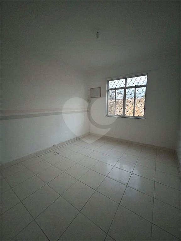Apartamento à venda com 2 quartos em Marechal Hermes, Rio de Janeiro, RJ