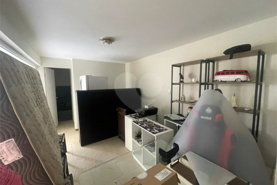 Casa à venda com 4 quartos, sendo 2 suítes, no condomínio Narandiba 23, São Paulo - SP