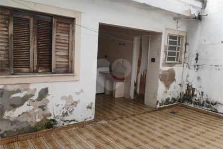 Sobrado à venda com 3 quartos, sendo 1 suíte,  em Vila Nivi, São Paulo, SP