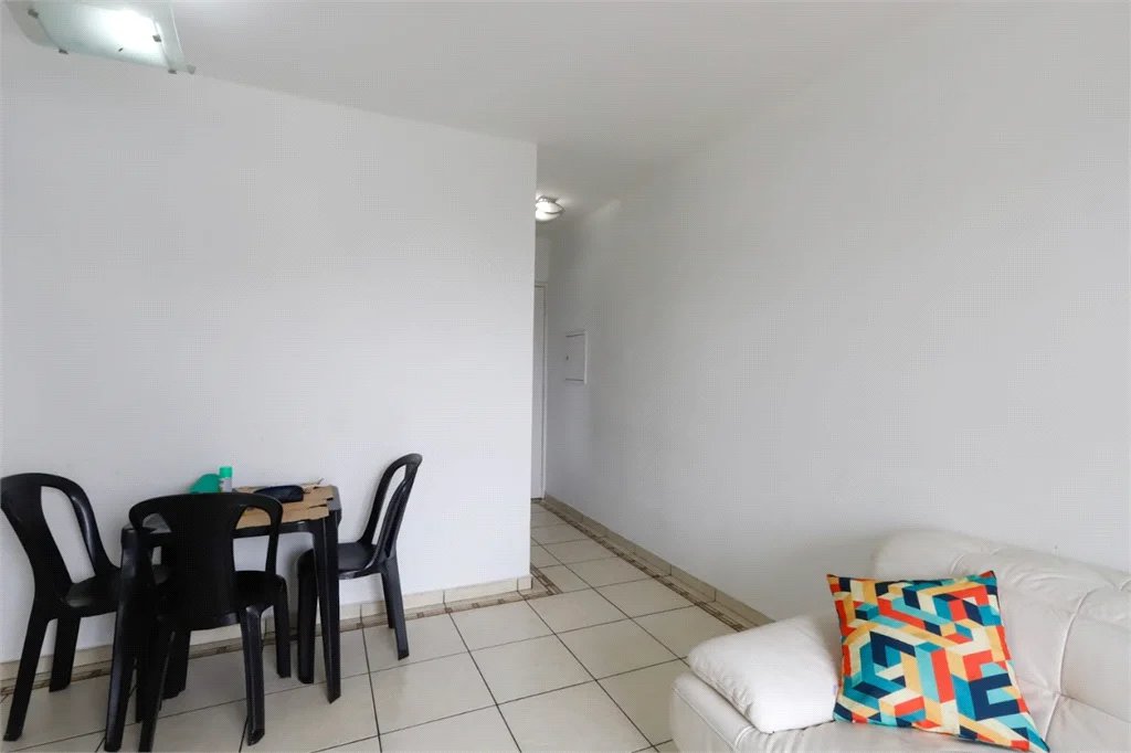 Apartamento à venda com 2 quartos em Jardim Monte Alegre, São Paulo, SP
