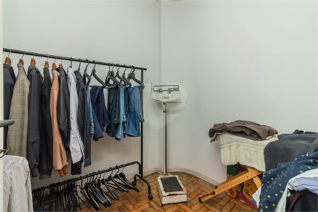 Apartamento à venda com 4 quartos, sendo 3 suítes, em Vila Andrade, São Paulo, SP