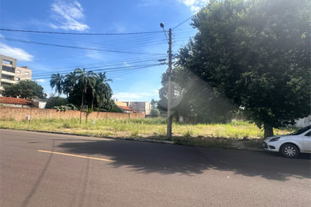 Terreno à venda em Jardim Primaveril, Três Lagoas, MS