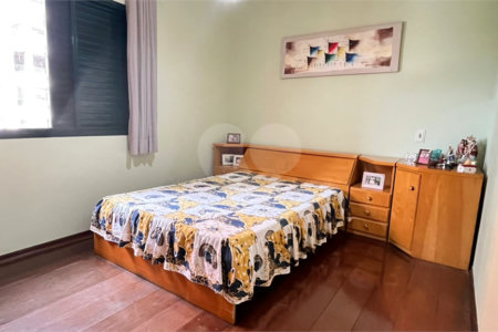 Apartamento à venda com 3 suítes em Moema, São Paulo, SP