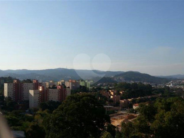 Apartamento à venda com 3 quartos, sendo 1 suíte,  em Tremembé, São Paulo, SP