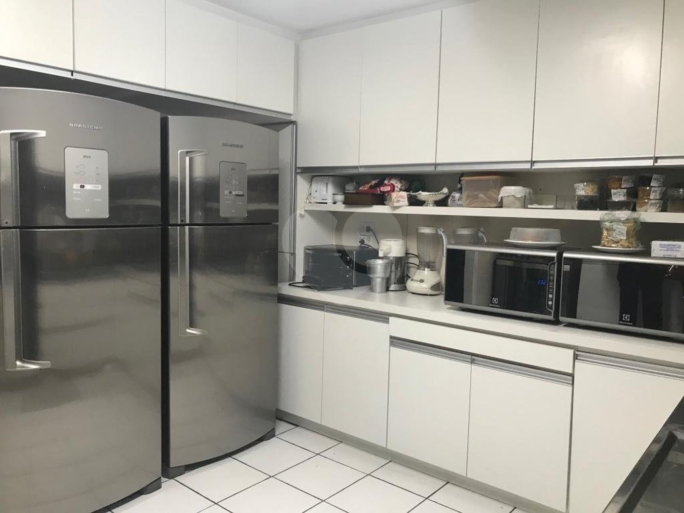 Casa à venda com 5 quartos, sendo 2 suítes,  em Jardim Everest, São Paulo, SP