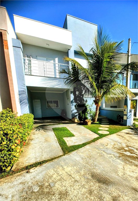 Casa à venda com 3 quartos, sendo 1 suíte, no condomínio Vila Rica, Indaiatuba - SP