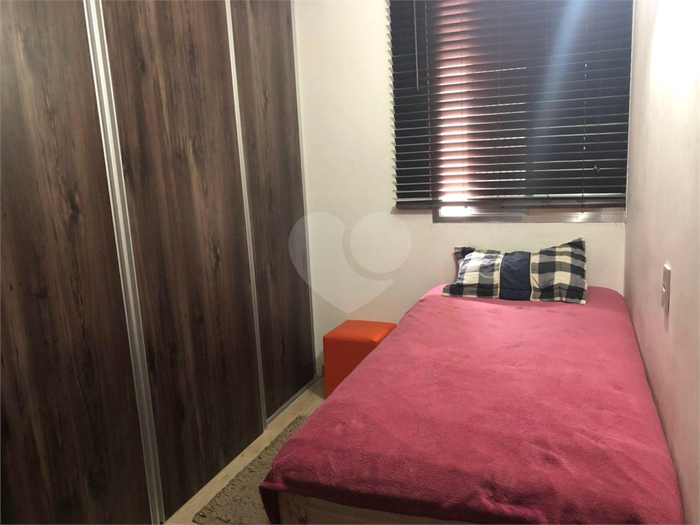 Apartamento à venda com 2 quartos em Parque Peruche, São Paulo, SP