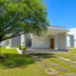 Casa à venda com 3 suítes no condomínio Jardim Solar do Bosque, Sorocaba - SP