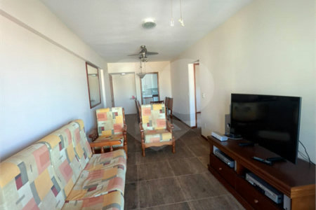 Apartamento à venda com 2 quartos, sendo 1 suíte,  em Vila Nova, Cabo Frio, RJ